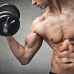 Dies ist eine der besten Methoden, um Muskeln aufzubauen. Krafttraining beinhaltet das Heben von Gewichten und kann dazu beitragen, Ihre Muskeln zu stärken und zu definieren.